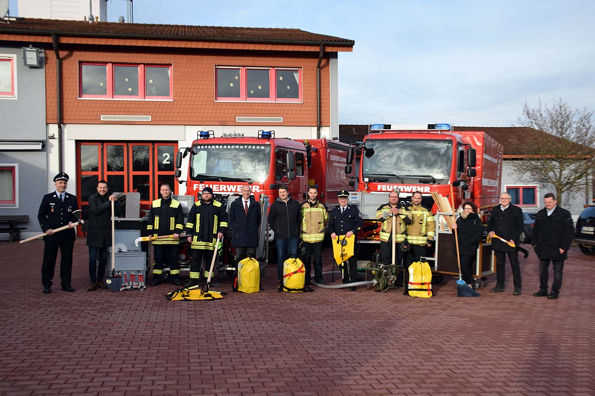 Feuerwehren Lichtenfels/Main Und Weismain Zur Waldbrandbekämpfung ...